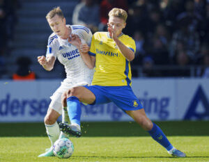 Der venter en masse store kampe søndag, bl.a. lokalderby mellem Brøndby og FCK