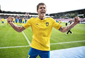 Brøndby afviste angiveligt to store bud på Vallys på Deadline Day.