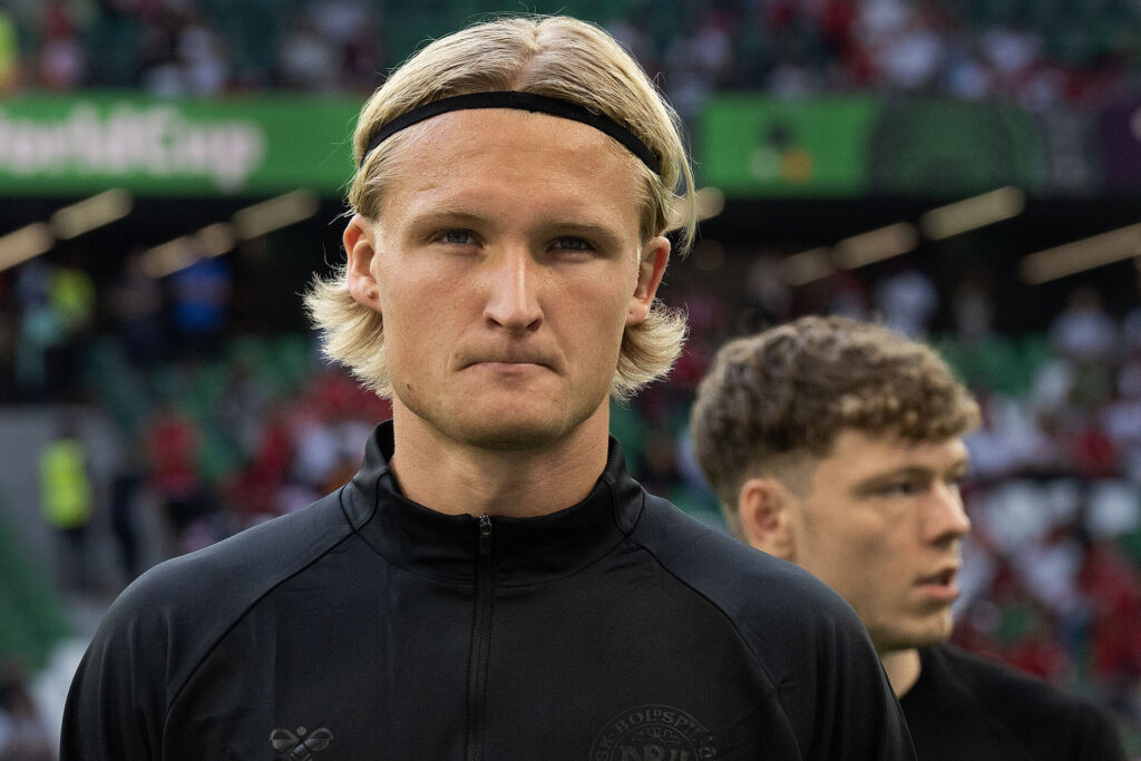 Kasper Hjulmand mener ikke, at Kasper Dolberg har været god nok.