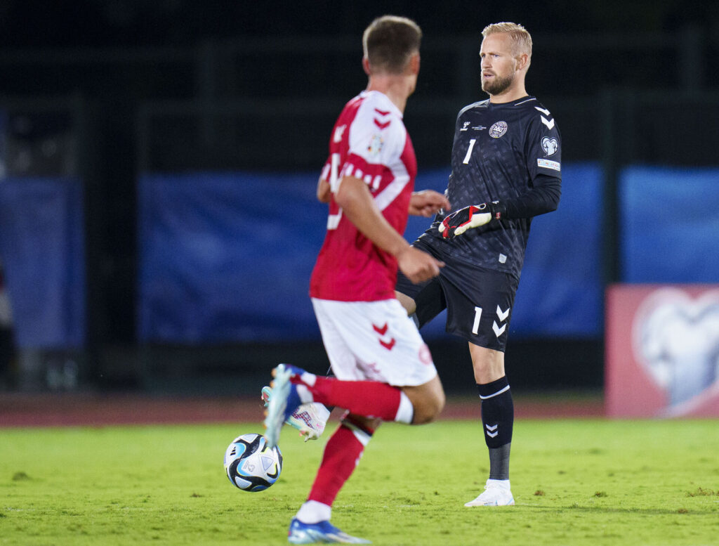 Kasper Schmeichel undskylder for sin kommentar rettet mod bolddreng.