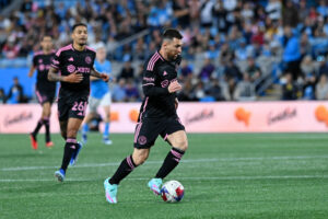 Lionel MEssi vinder Ballon d'Or for ottende gang i 2023.