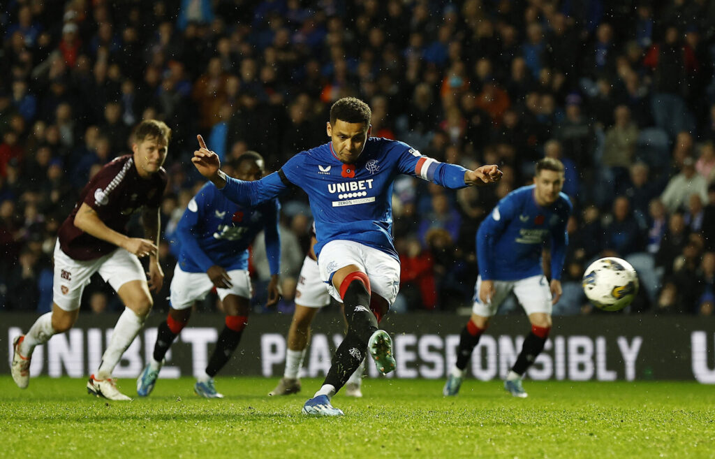 Rangers i vildt comeback mod Hearts.