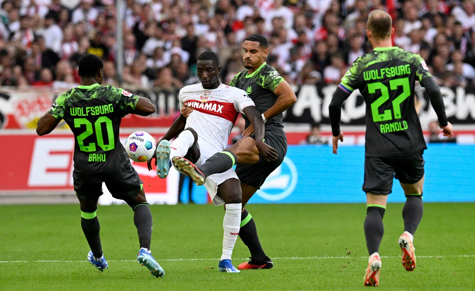 Mål Og Highlights Stuttgart åbenbaring Gjorde Det Onde Ved Wind Og Wolfsburg 