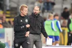 VAR-vognen kan ikke få strøm i opgøret mellem OB og Lyngby Boldklub.