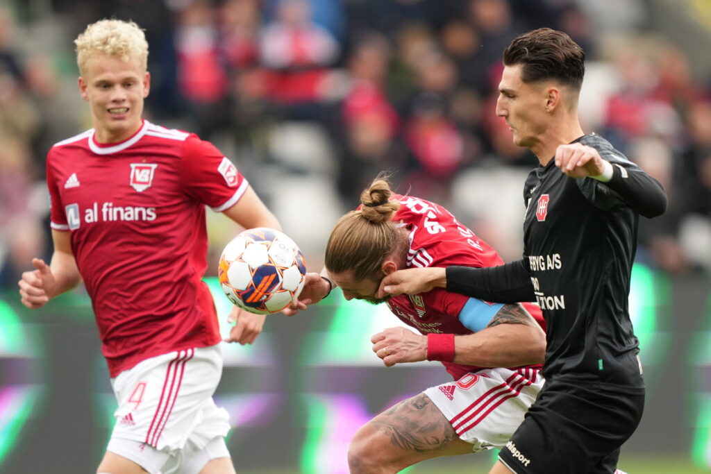 Vejle Boldklub sejrede søndag hjemme over Hvidovre IF i Superligaen.