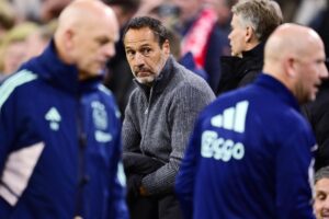 Ajax sejrede over Volendam i træner-debut.