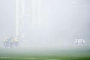 F.C. København og Brøndby IF er begge blevet straffet med store bøder efter det seneste derby i Superligaen.