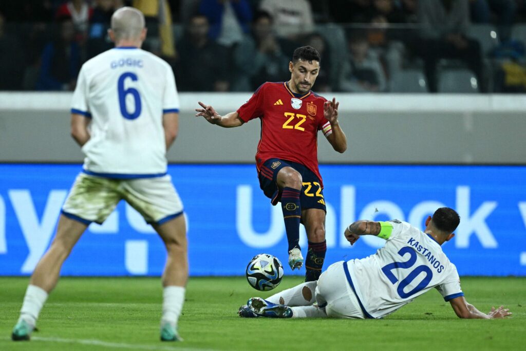 Spanien pligtsejrede 3-1 på udebane mod Cypern.