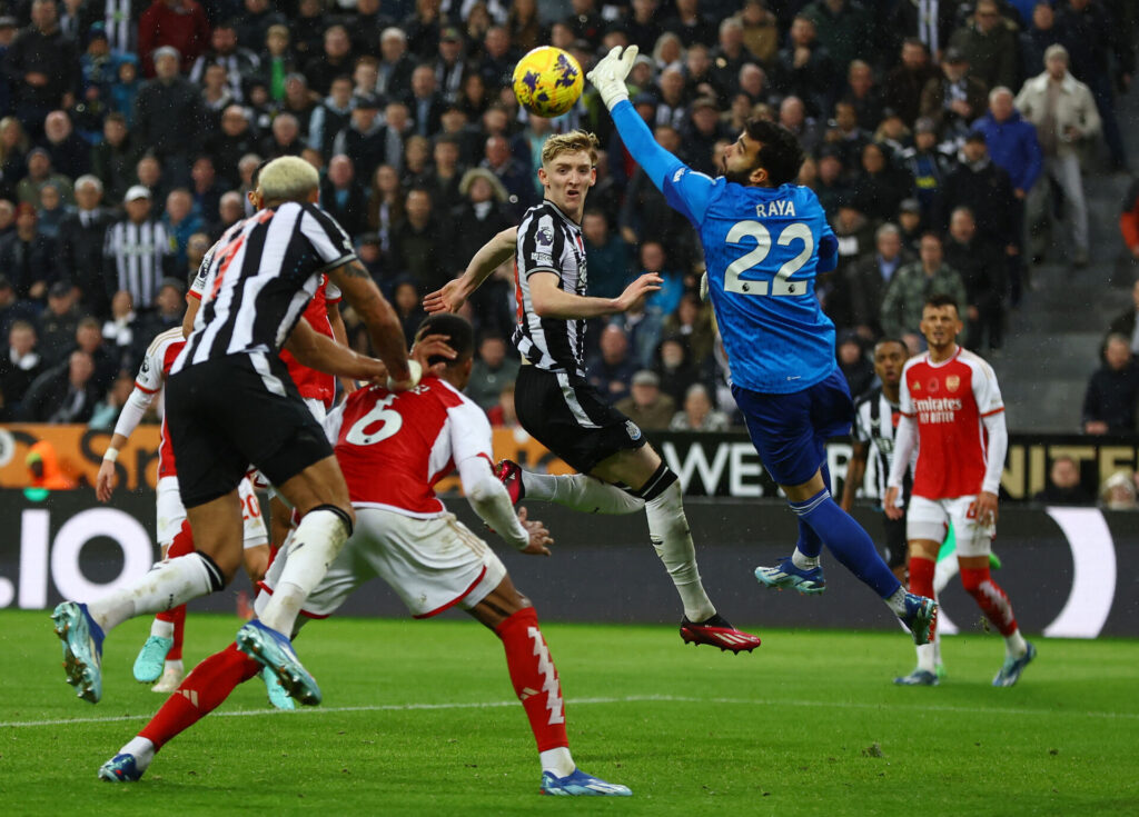 Premier League-kampen mellem Arsenal og Newcastle blev afgjort af VAR.