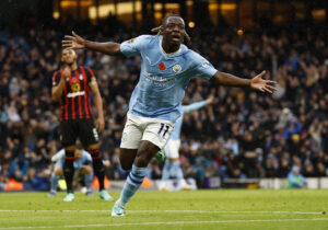 Jeremy Doku glæder sig over sin scoring