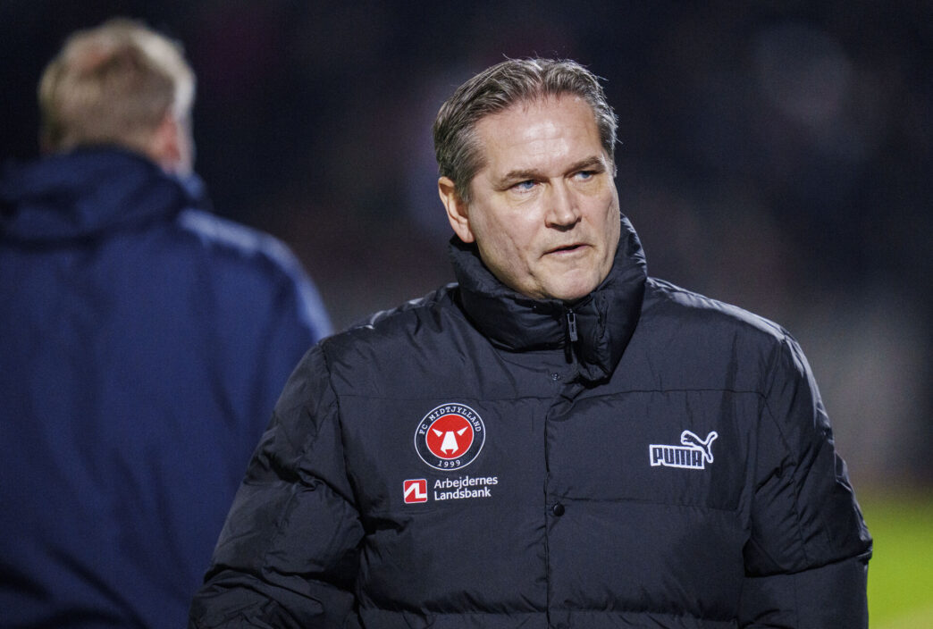 Thomas Thomasberg i aktion som FC MIdtjylland-træner i Superligaen.