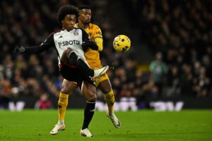 Fulham og Willian slog Wolves.