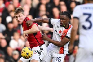 Rasmus Højlund mod Luton Town.