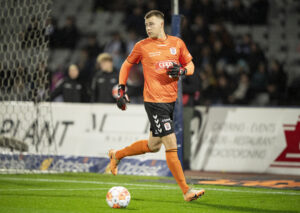 Bailey Peacock-Farrell blev lejet af AGF, men kan vende hjem til Burnley til sommer.