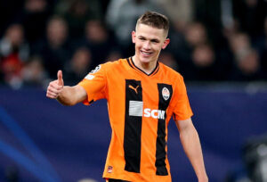 Shakhtar fører mod Barcelona