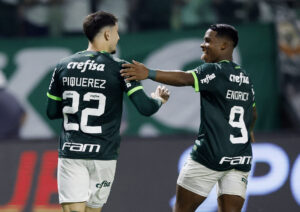 Endrick scorede et drømmemål i Palmeiras' comeback-sejr over Botafogo.