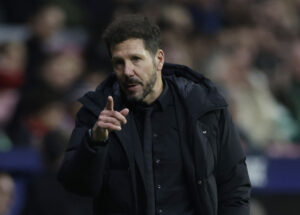Diego Simeone forlænger med Atletico Madrid.