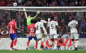 Kepa må sidde ude med en muskelskade.