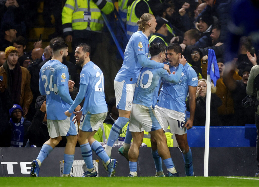 Manchester City løber aldrig i offside.