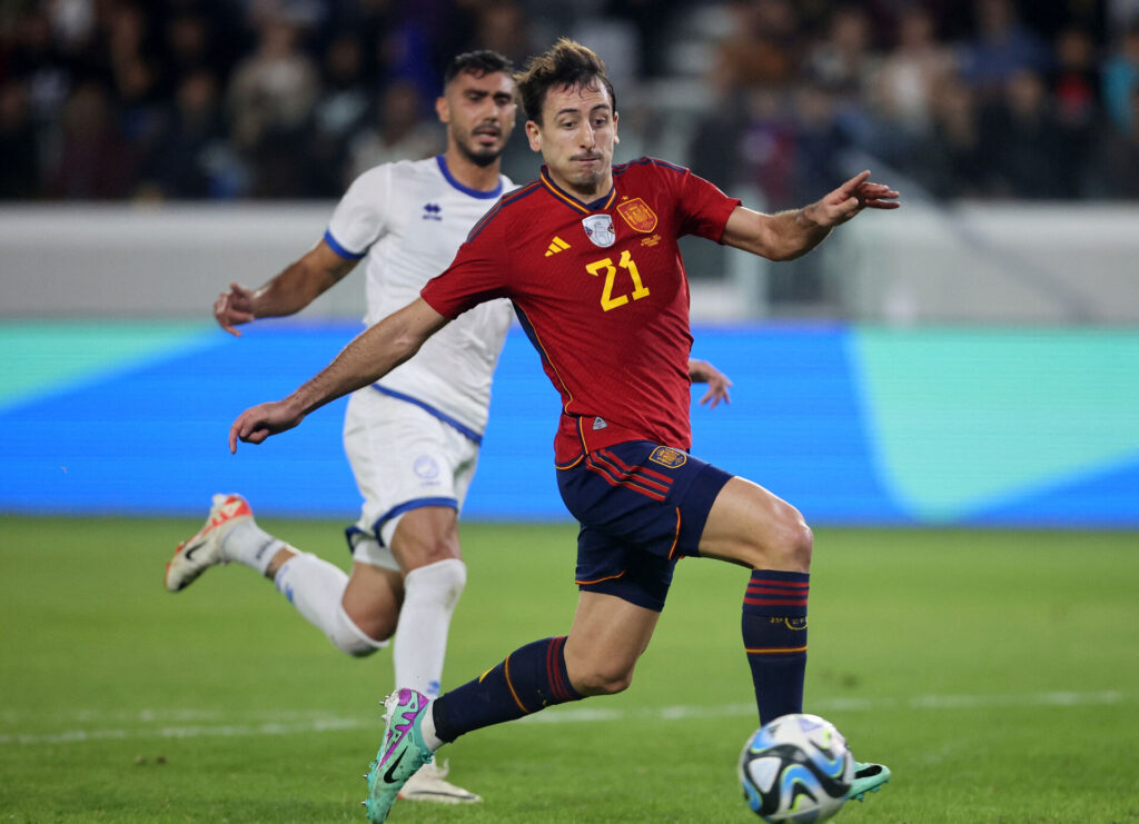 Mikel Oyarzabal forlader det spanske landshold med en skade.