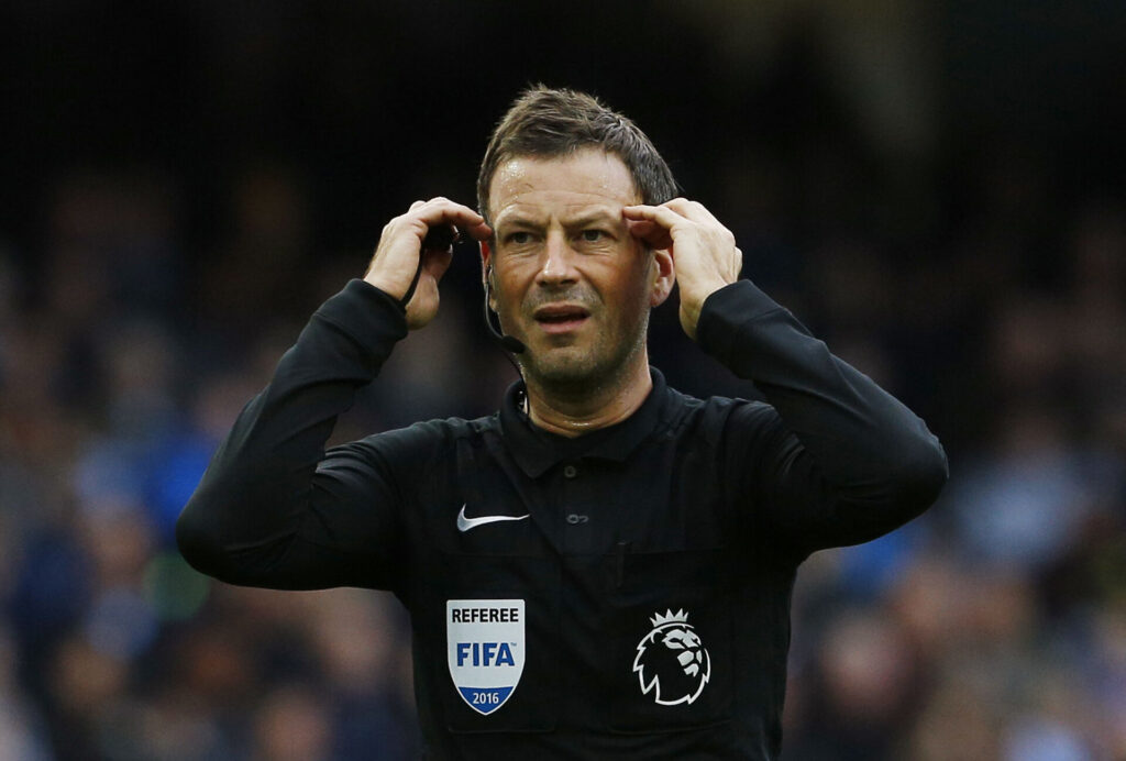 Mark Clattenburg siger, at VAR kan drive dommere væk fra fodbold.