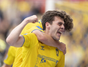 Jacob Rasmussen iført Brøndbys trøje