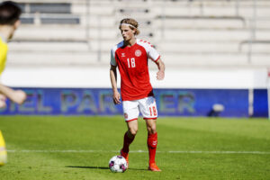 Napoli jagter Maurits Kjærgaard