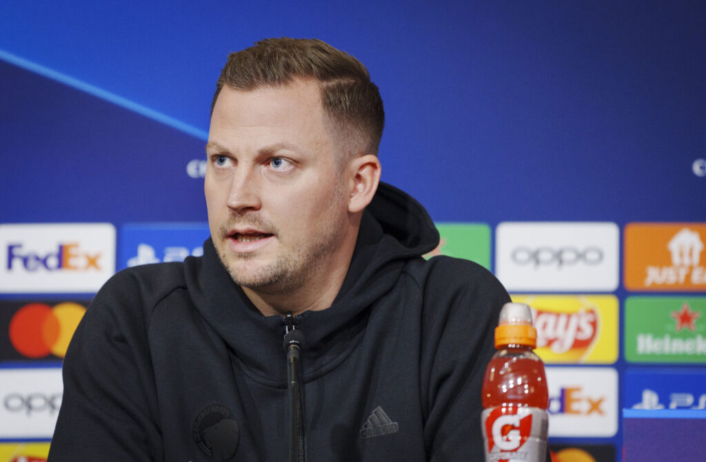 Jacob Neestrup sætter ord på sin startopstilling til Champions League-kampen mellem F.C. København og Galatasaray.