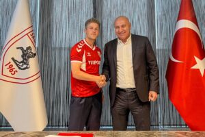 Carlo Holse scorede mod Adana Demirspor