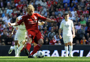 Dirk Kuyt bliver ny cheftræner i belgiske Beerschot