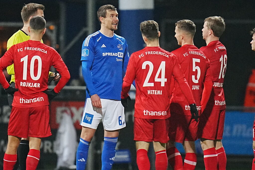 Andreas Bjelland fik rødt kort i pokalkampen mellem Lyngby og FC Fredericia.