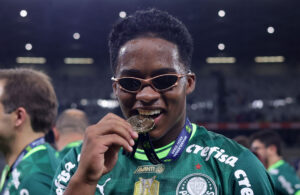 Endrick var tæt på at ryge til Chelsea, men de trak sig fra handlen.