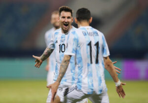 Angel Di Maria advarer om at hidse Lionel Messi op.