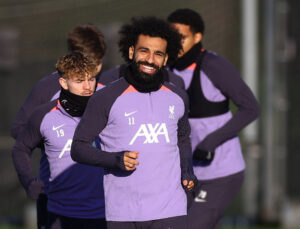 Mohamed Salahs tidligere holdkammerat Fabinho er sikker på, at egypteren bliver i Liverpool i hele sæsonen