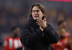 Thomas Frank sætter ord på Mikkel Damsgaard og Mathias Jensens skader.