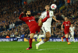 PSG var ude efter Leeds' Pascal Struijk.