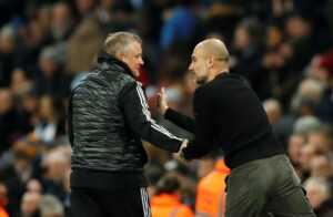 Chris Wilder giver hånd til Pep Guardiola