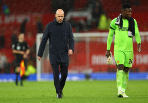 Erik ten Hag vil ikke 100 procent frede André Onana i United-buret.