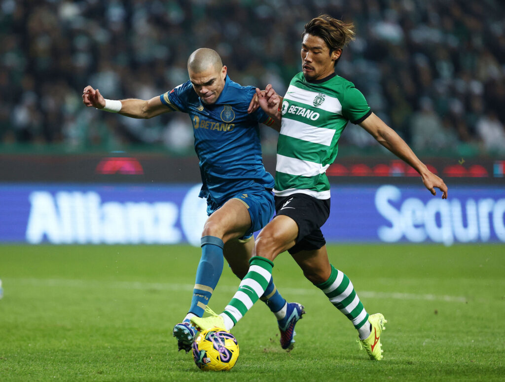 Pepe måtte gå tidligt i bad, da Porto tabte 2-0 til Sporting mandag.