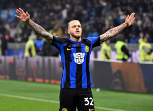 Federico Dimarco har forlænget sin kontrakt til 2027 med Inter.