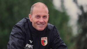 Jess Thorup fortsætter stimen i Augsburg