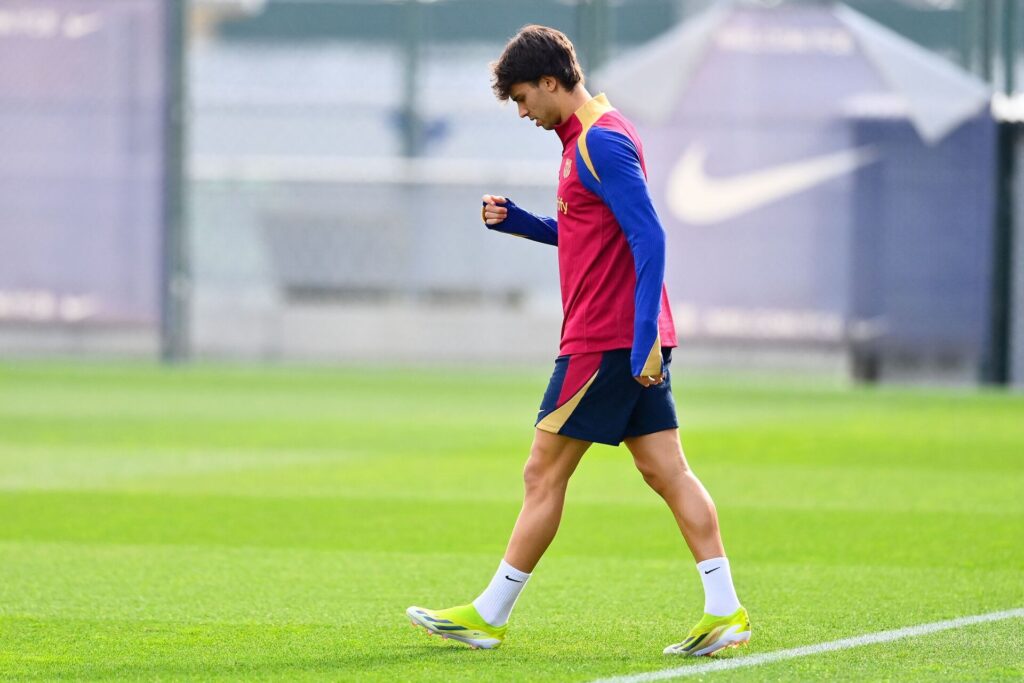Joao Felix har pådraget sig en ankelskade under en træning med FC Barcelona.