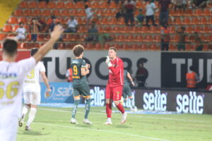 David Jensen skifter angiveligt til Lyngby Boldklub.