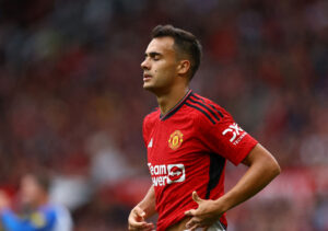 Reguilon iført Manchester United-trøje