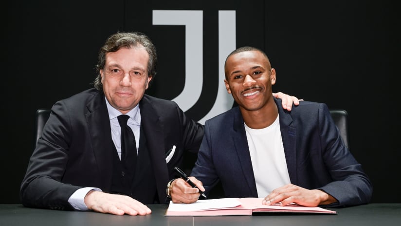 Djaló præsenteres som ny spiller i Juventus
