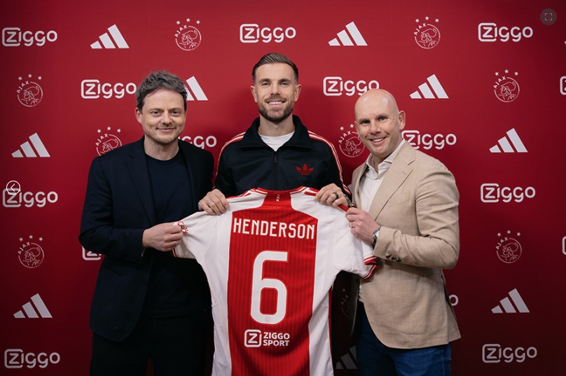 Jordan Henderson er officielt blevet præsenteret i Ajax.