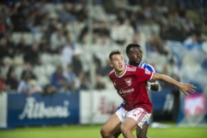 Vejle Boldklub har sendt Jasin Assehnoun til græsk fodbold.