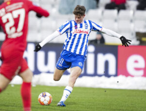 Markus Jensen i kamp for OB