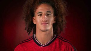 Mejbri skifter til Sevilla på lån for resten af sæsonen