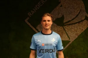 Raders FC har hentet Oliver Zandén.